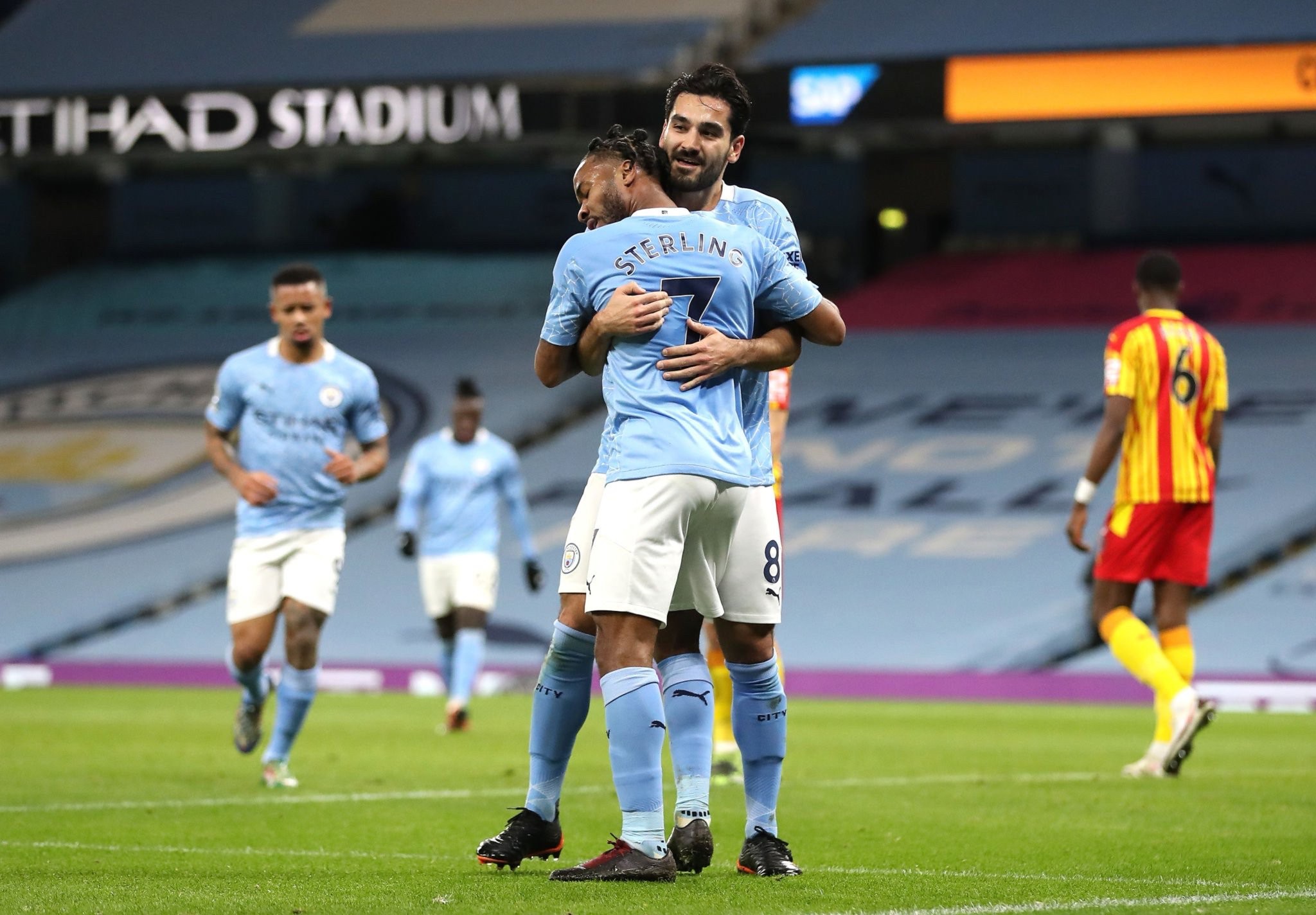 猛烈的反扑 猛烈的反扑