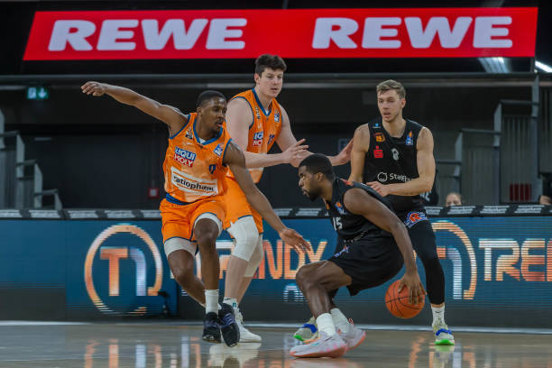 与之相比 与之相比